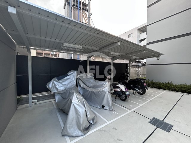 S-RESIDENCE上新庄ascentのその他共用部分|S-RESIDENCE上新庄ascent　バイク置き場