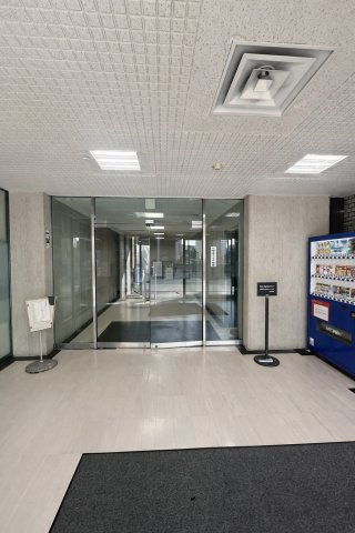 アクセス谷町ビルのロビー