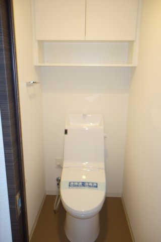 グランドコンシェルジュ西巣鴨アジールコートのトイレ