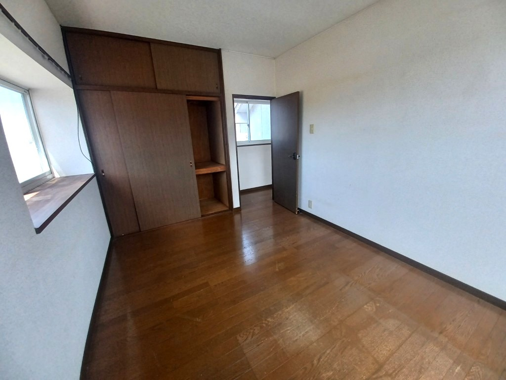 宇土市新開町の中古一戸建の洋室|2F　西側