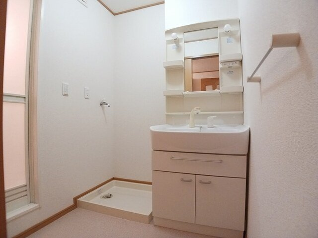 ラフレシール　Ｂの洗面所