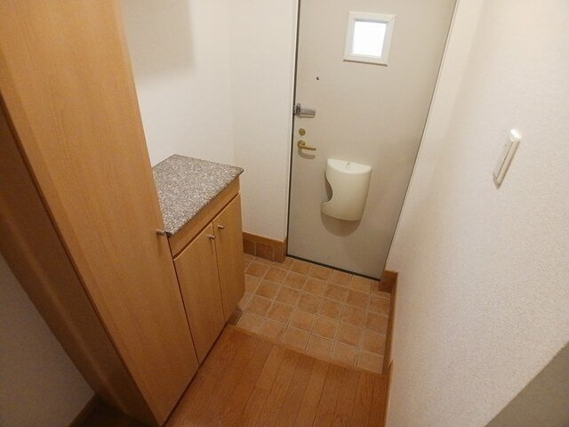 ラフレシール　Ｂの玄関