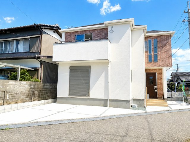 「太陽光搭載」高知市介良乙10期3棟3号棟