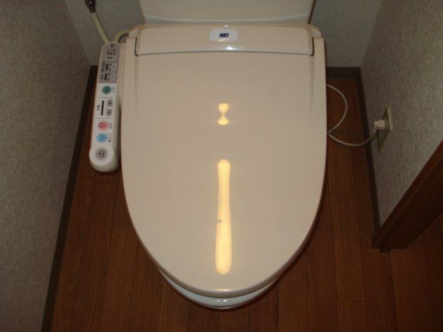 グリーンヒルズのトイレ|シャワー付トイレ