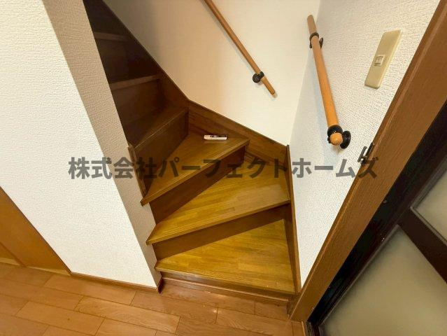 茄子作3丁目戸建　賃貸の内装|内装は落ち着いています