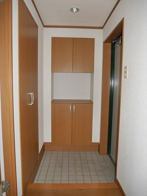 ケイズプレイス旦過の玄関