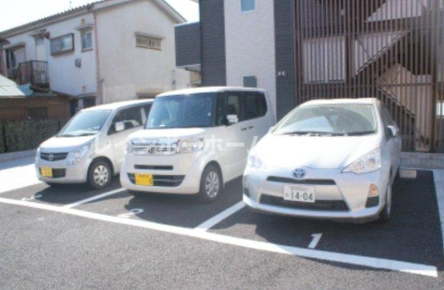 リブリ・KASHIMAの駐車場