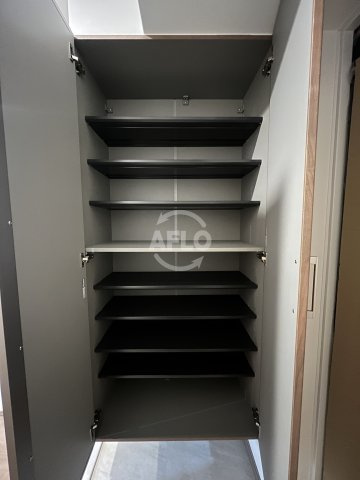 スプランディッド難波WESTⅢ　栄小学校区の玄関|スプランディッド難波WESTIII　シューズボックス