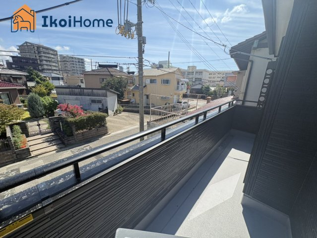 明石市田町1丁目　新築戸建のバルコニー|【ホームページに現地動画掲載中】●年中無休：当日予約可●屋根は８～万円バルコニー設置できます。