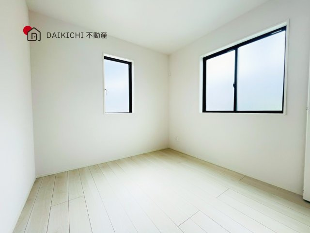 【洋室】 | 桶川市泉5期　新築戸建　全2棟　2号棟