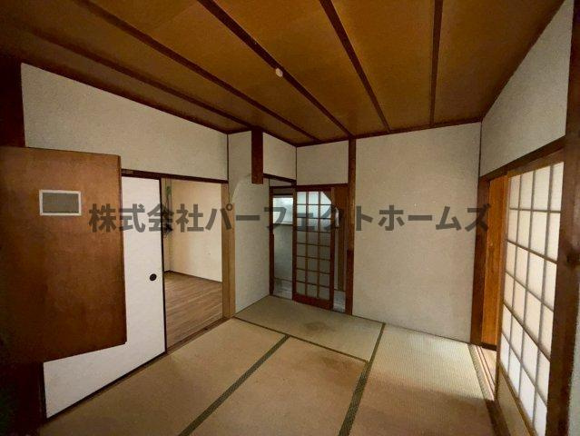出口2丁目戸建　賃貸の和室|きれいな和室です