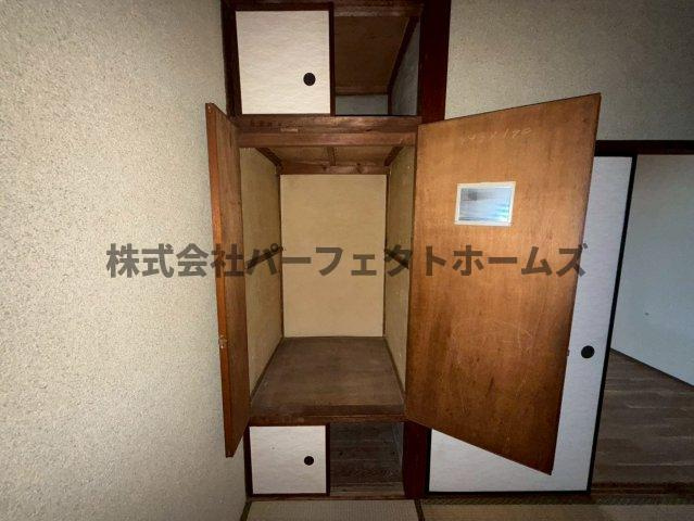 出口2丁目戸建　賃貸の収納|たっぷりとした収納スペースです
