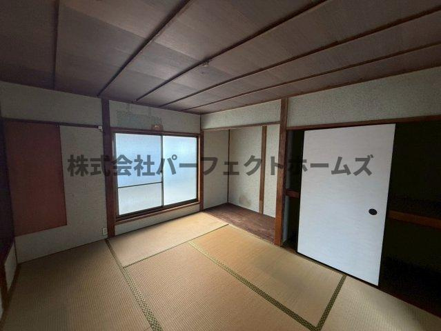 出口2丁目戸建　賃貸の和室|和室、ちょっとしたくつろぎスペースにいかがでしょうか