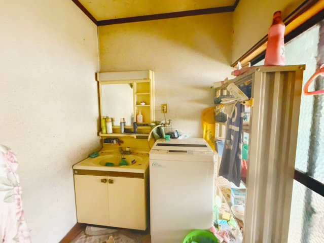 那珂川町馬頭　中古住宅の独立洗面台