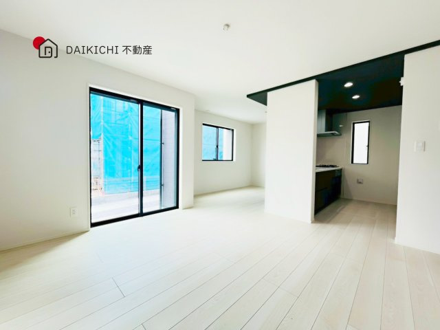 【居間・リビング】 | 桶川市泉5期　新築戸建　全2棟　1号棟