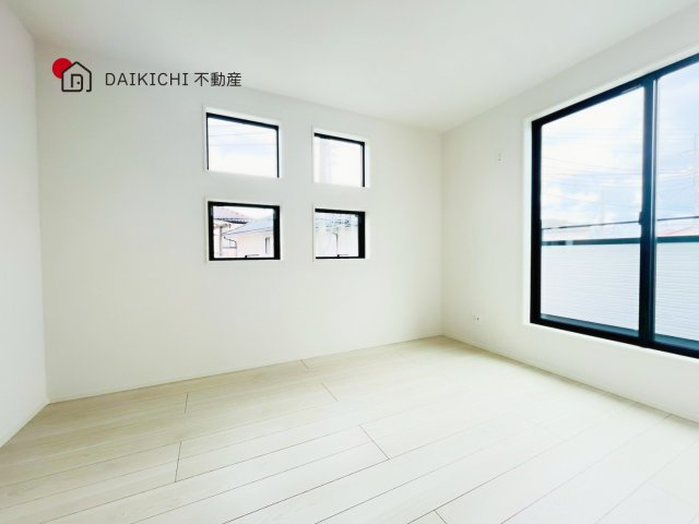 【洋室】 | 桶川市泉5期　新築戸建　全2棟　1号棟