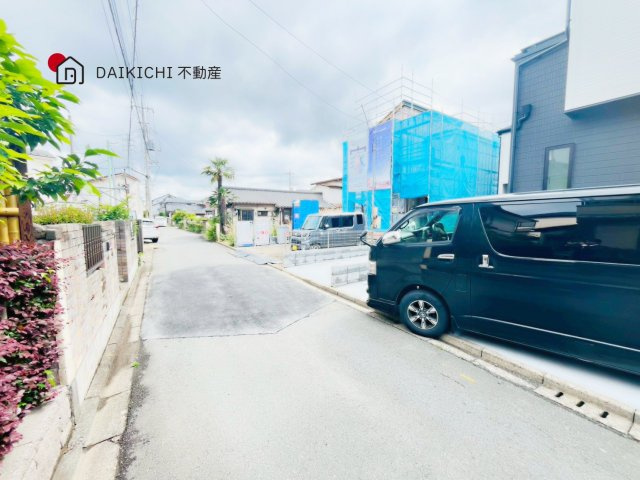 【前面道路含む現地写真】 | 桶川市泉5期　新築戸建　全2棟　1号棟