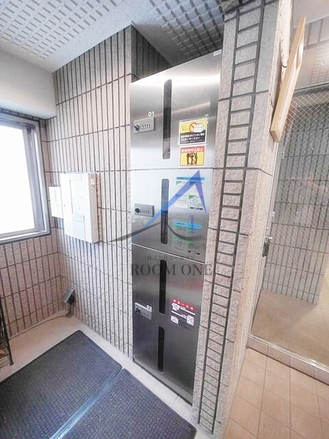 アヴェニール月島のその他共用部分|宅配ボックスです。