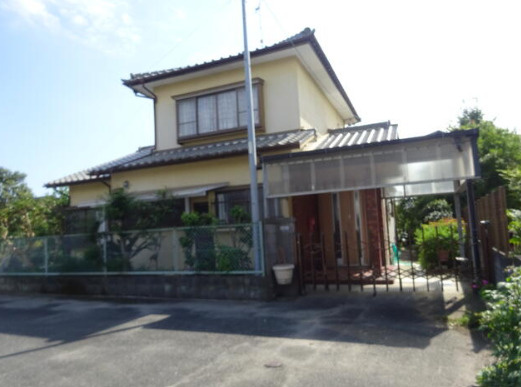 久留米市国分町の一戸建て
