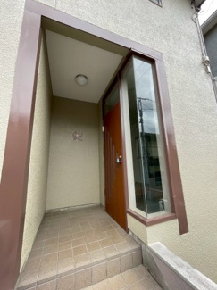【玄関】 | 立川市栄町2丁目　中古戸建　【全1棟】