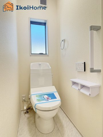 明石市二見町西二見16期　新築戸建のトイレ|【ホームページに現地動画掲載中】●年中無休：当日予約可●ウォシュレット、暖房便座標準装備。