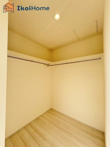 明石市二見町西二見16期　新築戸建の内装|【ホームページに現地動画掲載中】●年中無休：当日予約可●たくさんの洋服が収納できるWICあり！