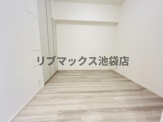【寝室】