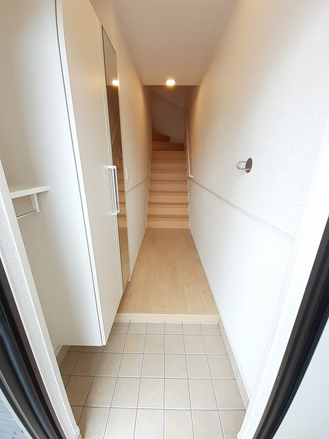 プランドール東佐野Ⅱの玄関