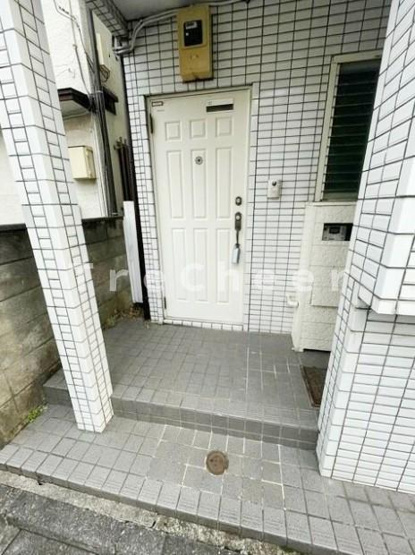 【エントランス】 | ハイツ絹