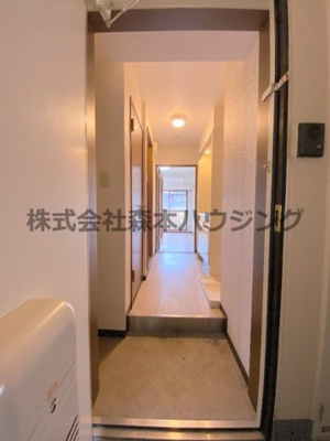 【内装】 | 　メリックビル | ※同タイプ別室の写真となります。
　設備内容や内装色調など相違がある場合は実際のお部屋の現状優先となります。