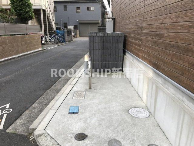 リブリ武蔵境のエントランス