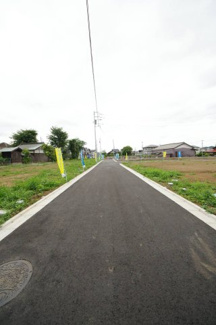 【前面道路含む現地写真】 | 【仲介手数料無料！！】日野市上田　建築条件なし売地（全28区画）1-F区画　3690万円