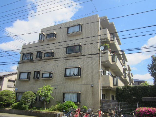 アゼリア２の外観