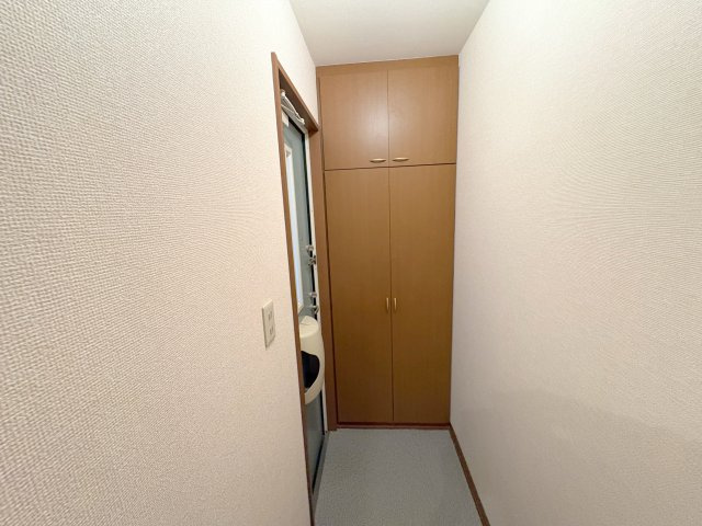 グリーンフィールドB棟の玄関