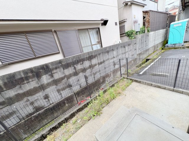 グリーンフィールドB棟の庭