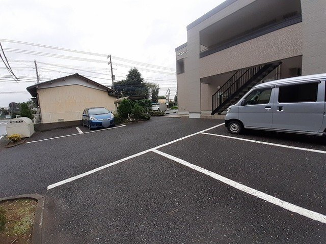 イムーブル・エーの駐車場|駐車場完備です