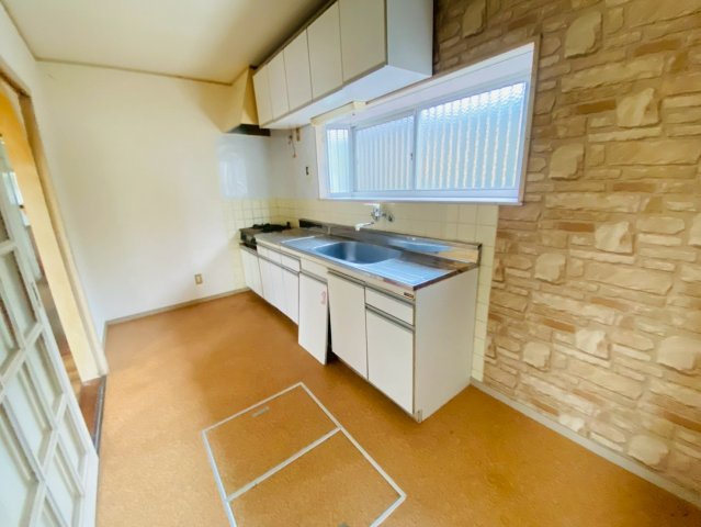 富里市根木名　戸建のキッチン