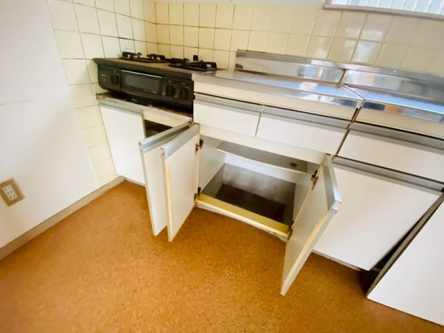 富里市根木名　戸建のキッチン
