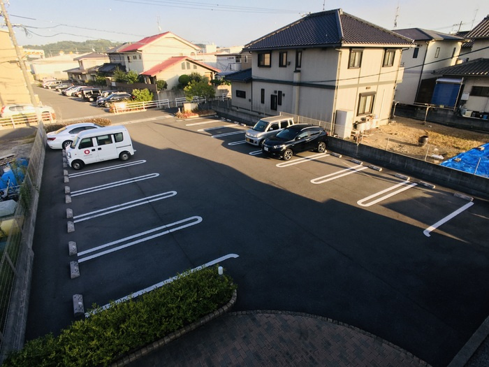 アジャート手城の駐車場