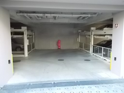 【駐車場】 | コンフォール緑地公園