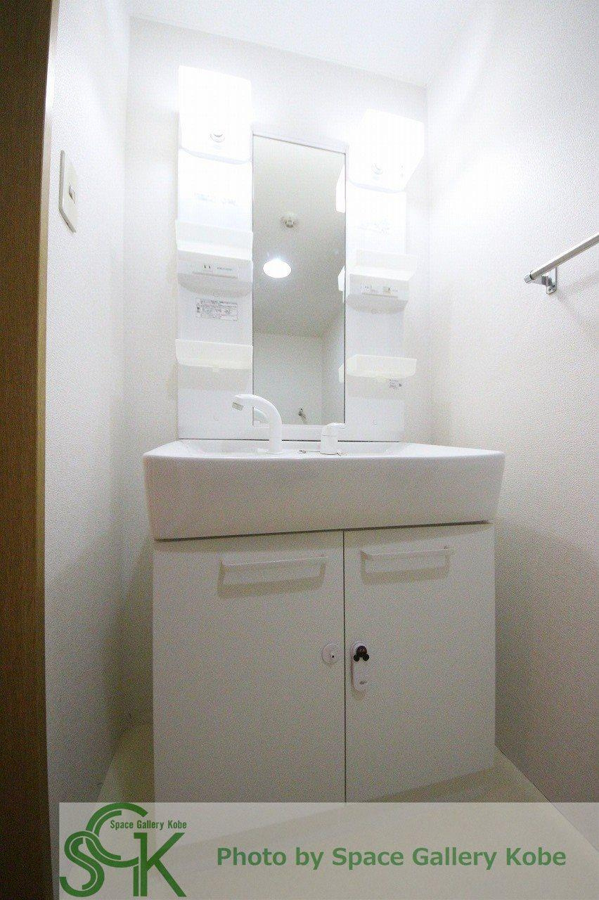 ポレール伊川の洗面所|※お部屋により仕様が異なる場合があります※