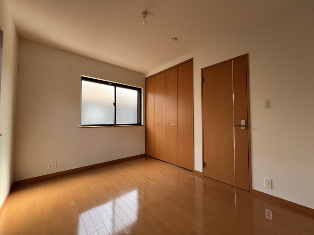 昭島市大神町4丁目　中古戸建の洋室|【洋室3】6.0帖
