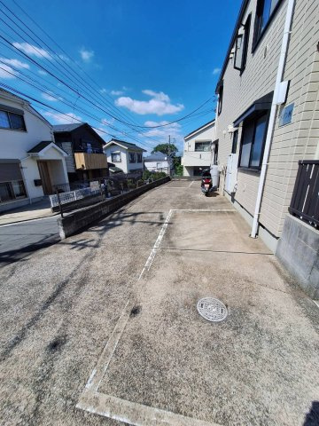 メゾンＫの駐車場