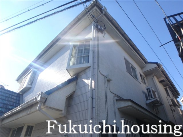ルミナス赤堤の外観