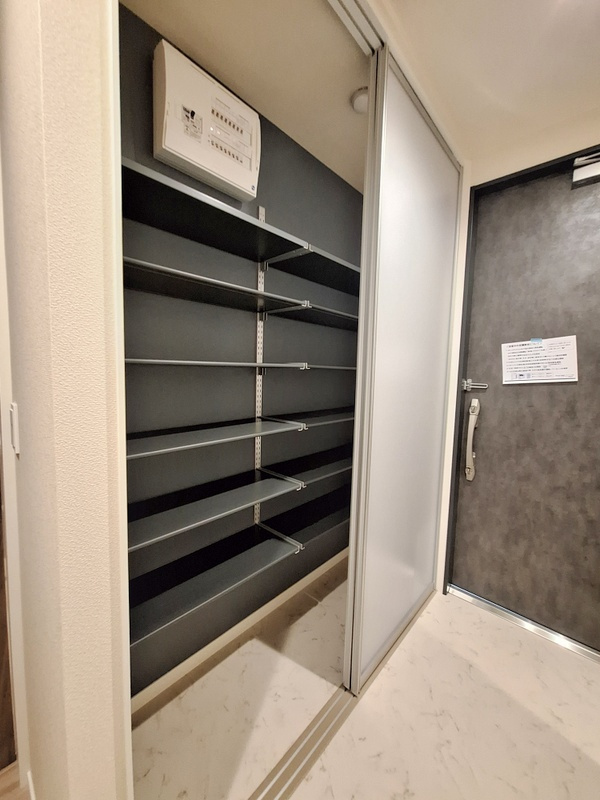 （仮称）浦和区領家３丁目メゾン南棟の玄関
