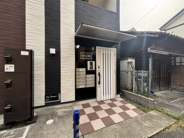 RadIAnce築地口(レイディエンス築地口)のエントランス