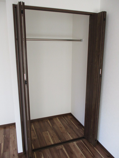 矢根邸の収納