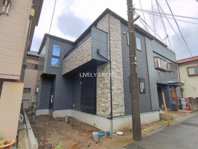 草加市八幡町 新築分譲住宅