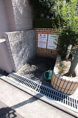【その他共用部分】 | レヂオンス北野田参番館 | 敷地内ゴミ捨場