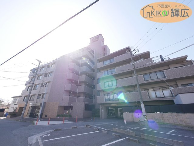 リベール土山参番館　1階の外観|JR「土山」駅まで徒歩約6分です。